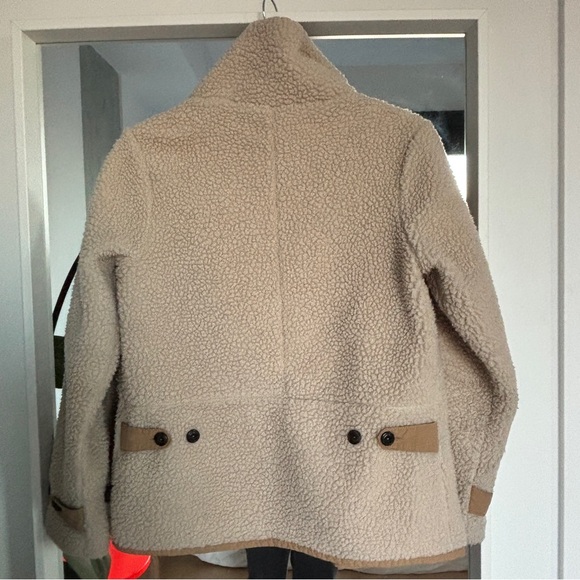 Patagonia Divided Sky Jacket - Picture 6 of 6